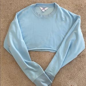 BABY BLUE CROP TOP